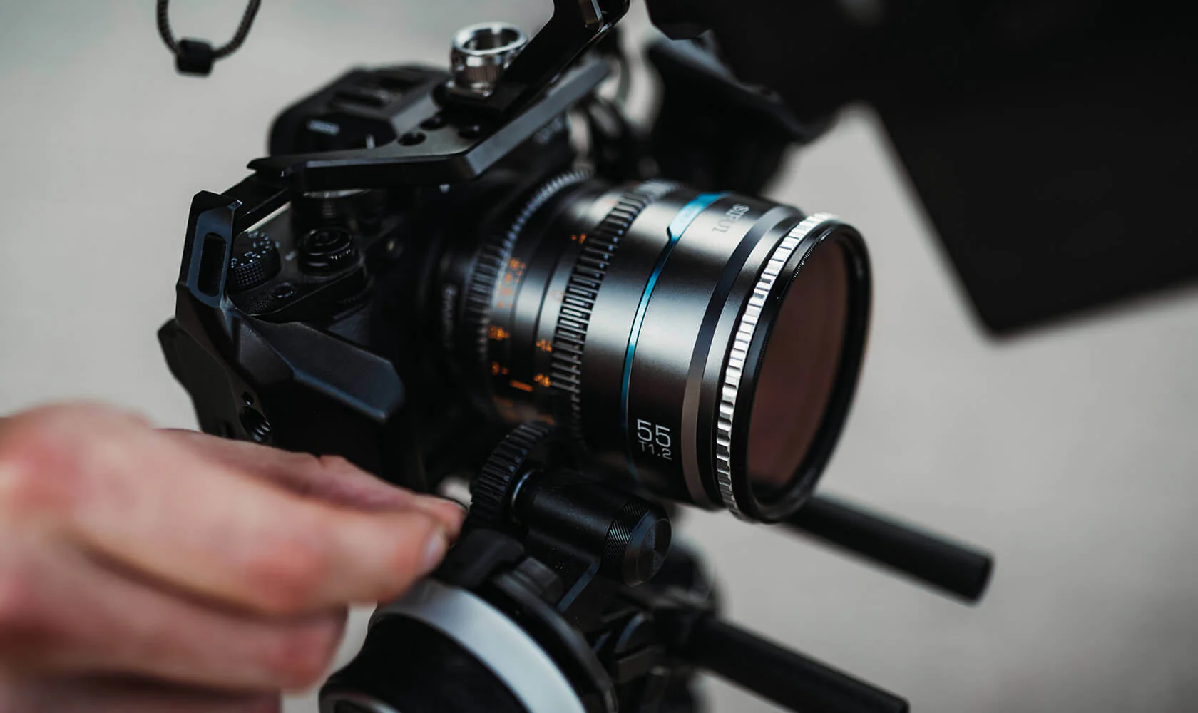 B Ware SIRUI Night Walker T1.2 S35 Cine Lens Series - Image 5
