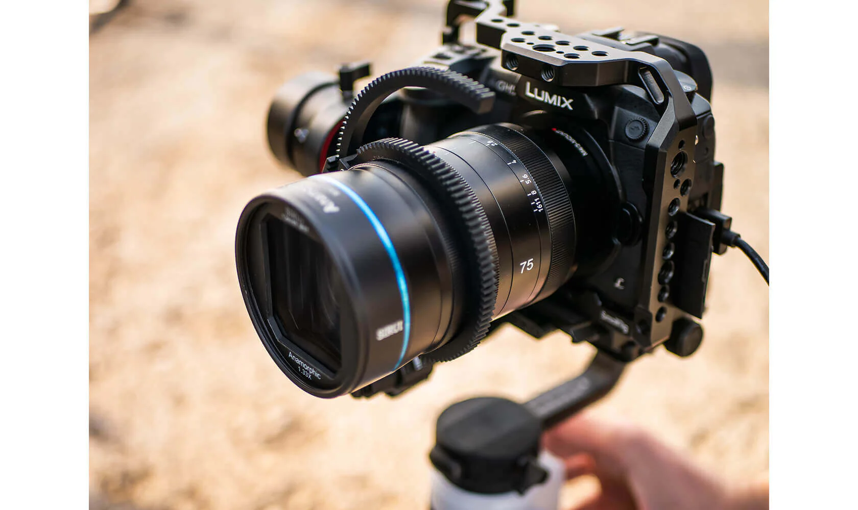 B Ware SIRUI 75mm F1.8 1.33X APS-C Anamorphic Lens - Image 8